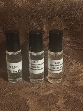 D.O.S.E. Ladies & Unisex Compact Long Lasting Fragrance Sample Vials Rollerball